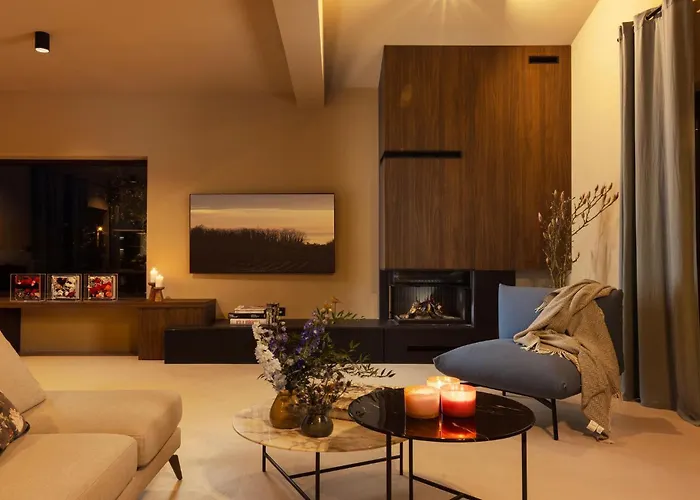 Vakantiehuis Stunning In With Sauna *