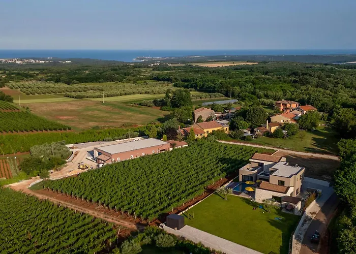 Stunning In With Sauna Vakantiehuis Kaštelir